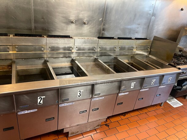 Working! Pitco Frialator SSH55 6 Bank (12 Baskets ) Commercial Gas Fryer with Filtration System Tested and Working! - Image 2 of 10