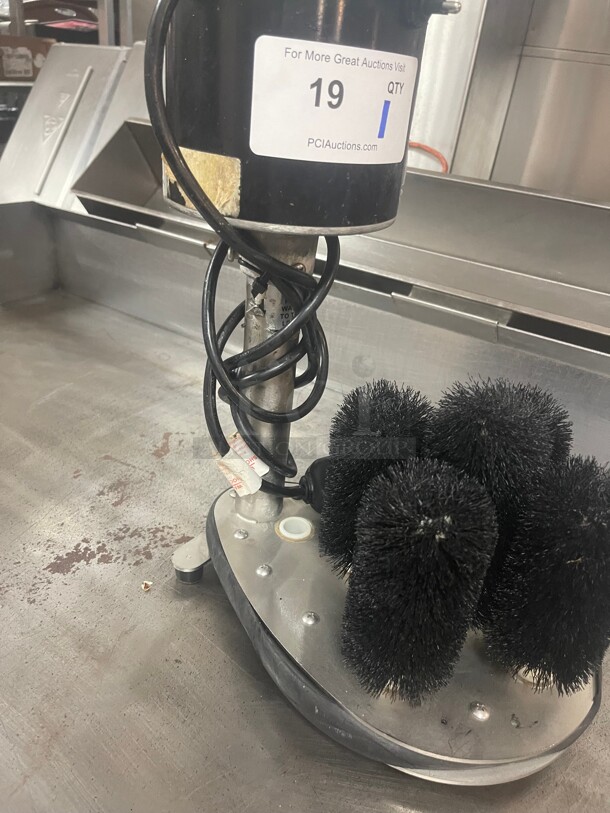 Nice! NOBLE  COMMERCIAL SUBMERSIBLE MOTORIZED GLASS WASHING BRUSHES Great For Bar NSF 115 Volt Tested and Wokring! - Image 2 of 8