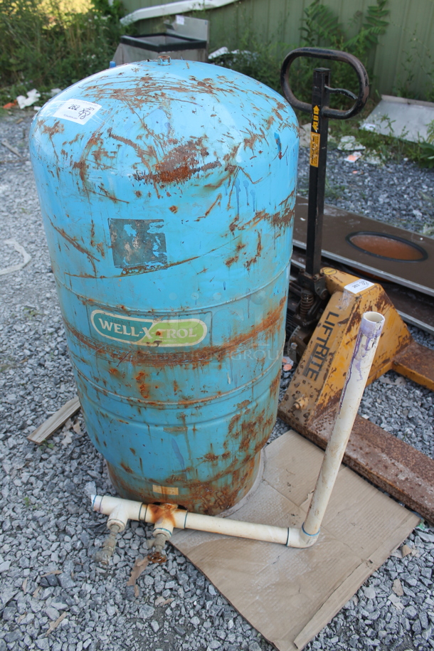 Well X Trol Metal Tank. - Image 1 of 5
