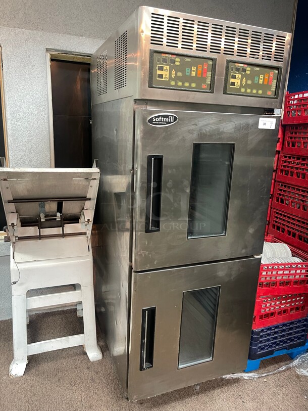 Clean! Softmill Commercial Retarded Proofer Refrigerated Proofer Great For Baking NSF 220 Volt Tested and Working - Image 8 of 11