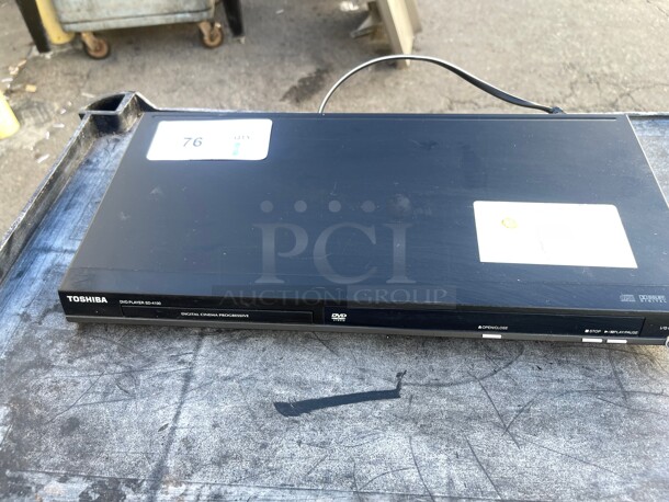 Toshiba DVD Player SD-4100 115 Volt Tested and Working - Image 1 of 7