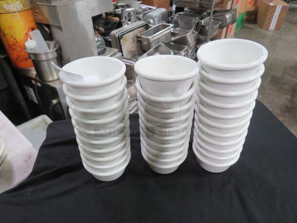 One Lot Of Melamine Carlisle Salsa Bowls. - Image 1 of 1