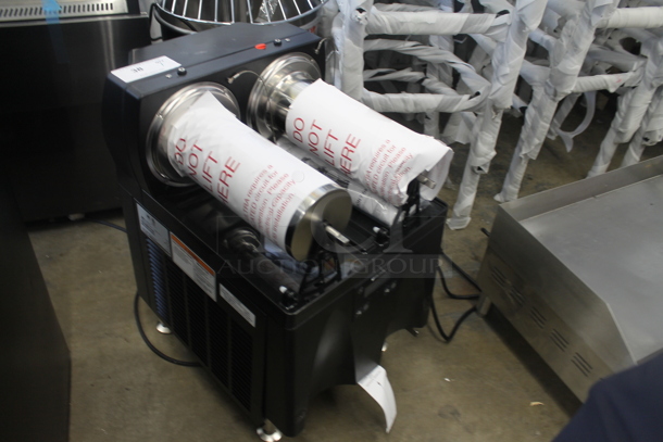 BRAND NEW SCRATCH AND DENT! 2022 Bunn ULTRA NX Stainless Steel Commercial Countertop 2 Hopper Slushie Machine. 120 Volts, 1 Phase. Tested and Working! - Image 2 of 6