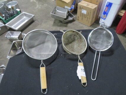 Assorted Size Strainer. 3XBID