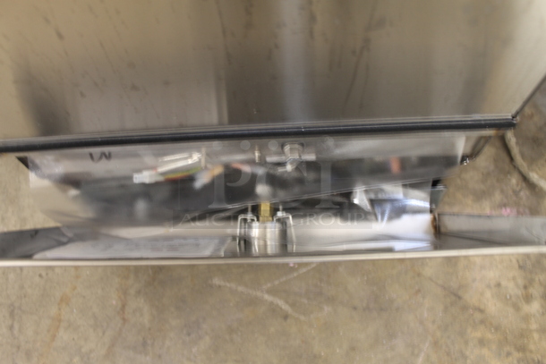 BRAND NEW SCRATCH AND DENT! 2022 Noble Commercial Stainless Steel  Warewashing Machine With 2 Dish Crates. 230V - Image 4 of 12