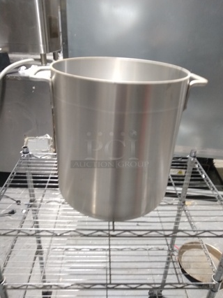 Choice 24 Qt. Standard Weight Aluminum Stock Pot

