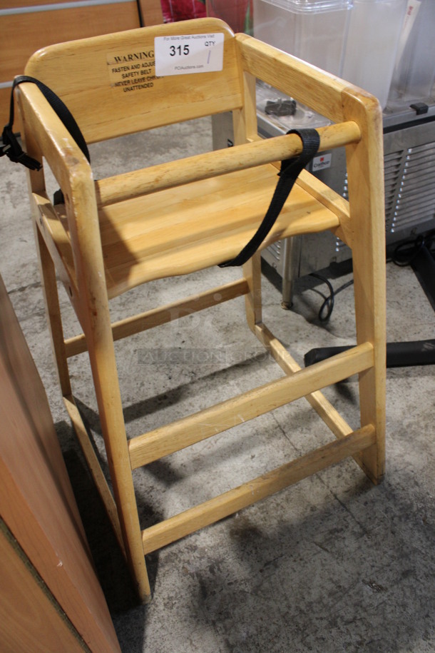 Wood Pattern High Chair. 19x20x28 - Image 3 of 4