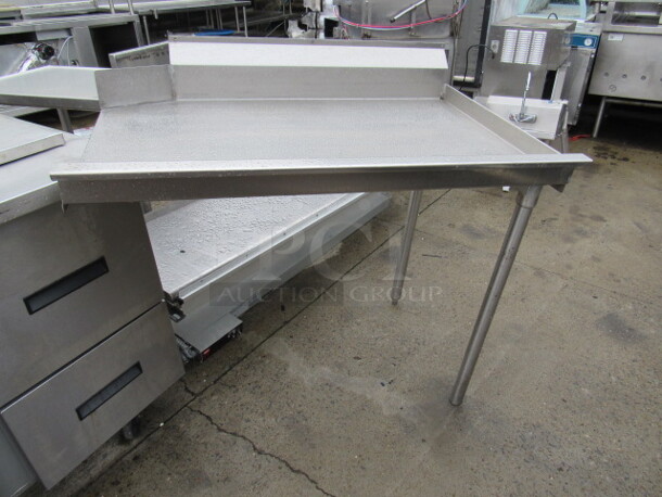One Stainless Steel Clean Side Dishwasher Table. 60X29X40