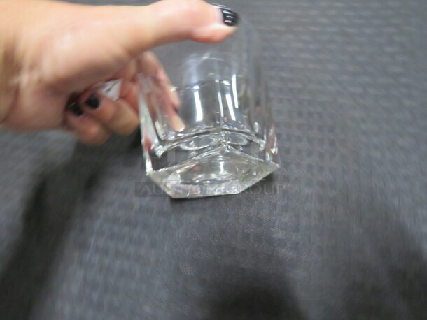 Heavy Rocks Glass. 11XBID - Image 2 of 2