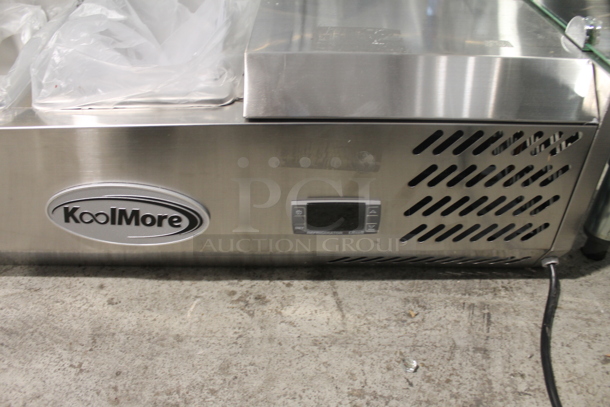 BRAND NEW SCRATCH AND DENT! KoolMore SCDC-6P-SG Stainless Steel Commercial Countertop Refrigerated Rail w/ 6 Drop In Bins and Glass Sneeze Guard. 115 Volts, 1 Phase. Tested and Working! - Image 4 of 6