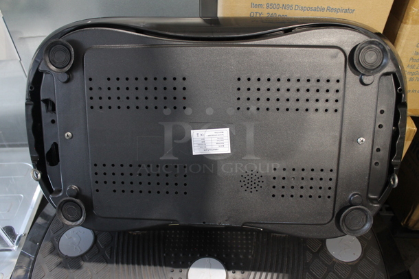 4 Lifepro Metal Vibration Plates. 110 Volts, 1 Phase. 4 Times Your Bid! - Image 5 of 6