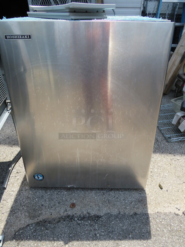 One Hoshizaki Ice Maker With Remote. Model# KM-901MRH. 115 Volt. Working When Removed. 30X27X37 - Image 1 of 3