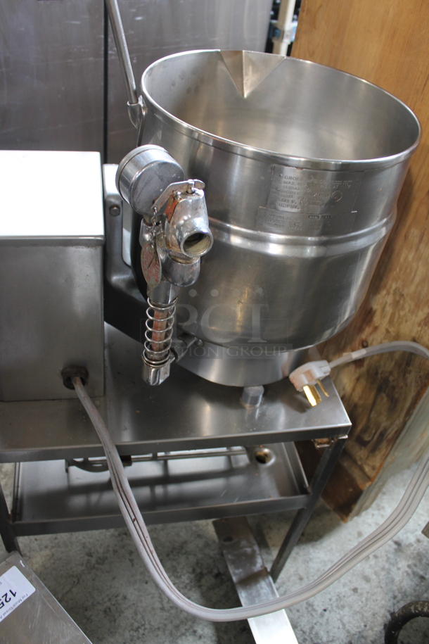 Groen TDB/4-20 Stainless Steel Commercial Countertop Electric Powered 40 Quart Tilting Steam Kettle on Equipment Stand. 208 Volts, 3 Phase. - Image 7 of 9