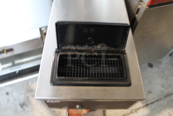 Curtis CAFE0AP10A000 Stainless Steel Commercial Countertop Coffee Machine w/ Poly Brew Basket. 120 Volts, 1 Phase. - Image 5 of 8