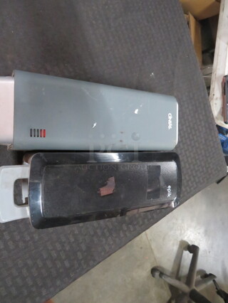 Assorted Soap Dispenser. 2XBID