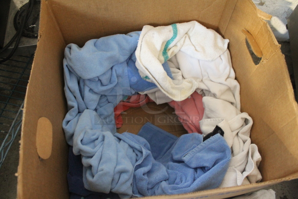 ALL ONE MONEY! Box of Various Towels! - Image 4 of 5