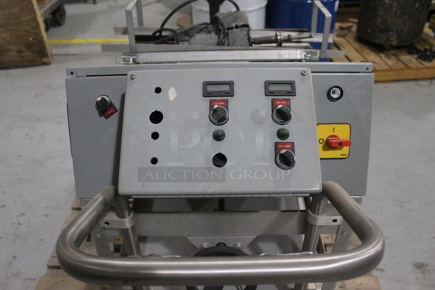 Gray Metal Commercial Unit w/ SealMaster SFT-10 5/8 Bolt Flange on Casters. - Image 4 of 9