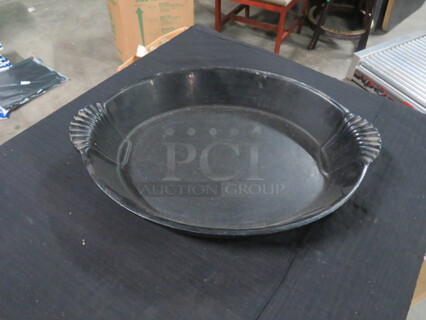 One Bon Chef Oval Casserole Dish With Shell Handle. 17X12