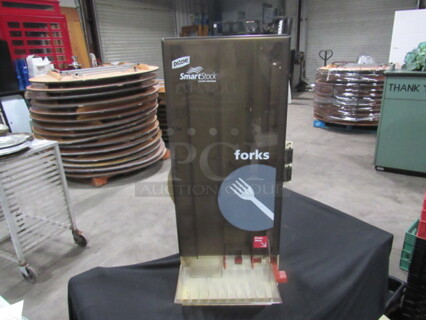 One Dixie Smart Stock Fork Dispenser. 10X9X25
