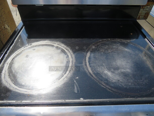 One LG Household Range With Dual Ovens, With 3 Racks. 30X27X48 - Image 3 of 4