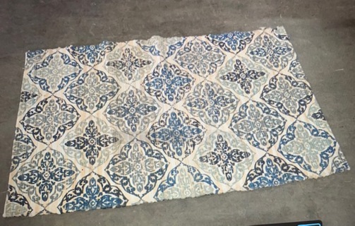 One 53X32 Rug.