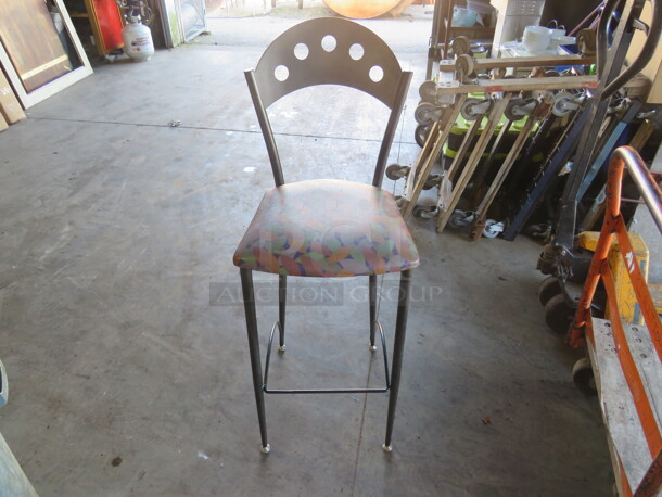 Metal Bar Height Chair With Cushioned Seat And Footrest. 2XBID