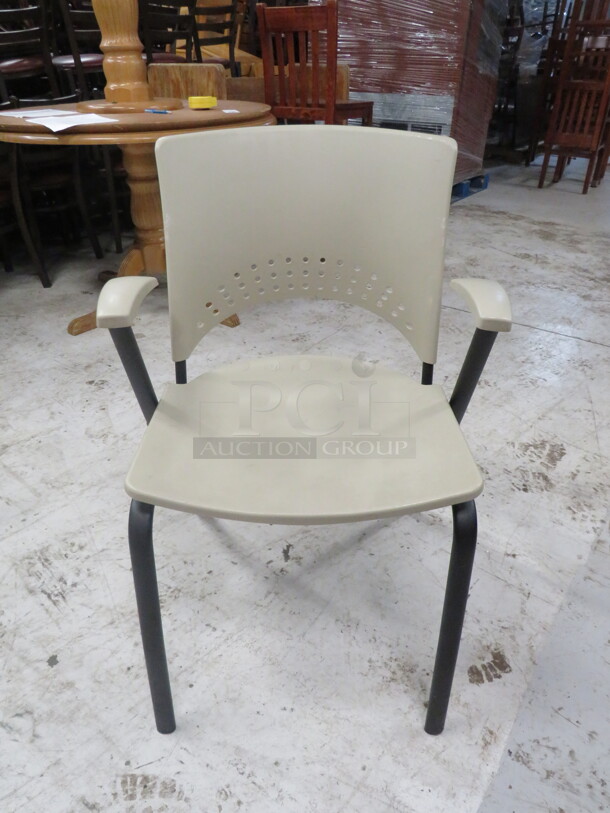 Stackable Molded Poly Arm Chair With Black Metal Legs. 4XBID - Image 1 of 1