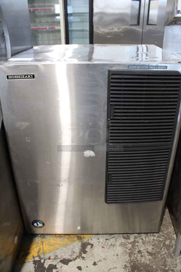 Hoshizaki Model KM-600MAH Stainless Steel Commercial Air Cooled Ice Machine Head. 208-230 Volts, 1 Phase. 30.5x29x37.5