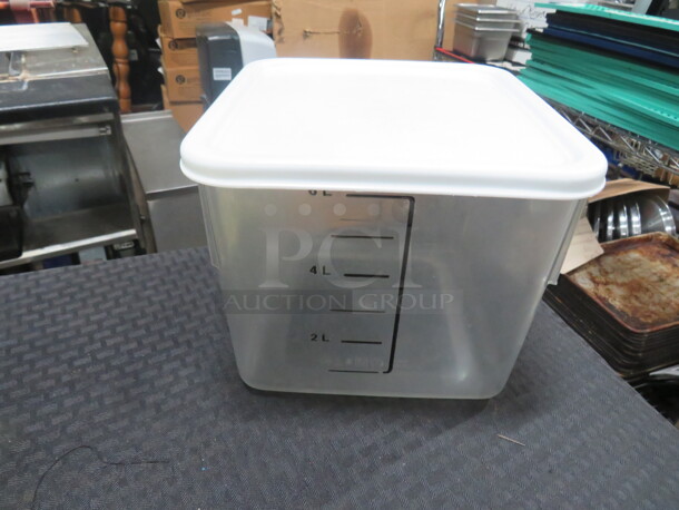 6 Quart Food Storage Container With Lid. 3XBID