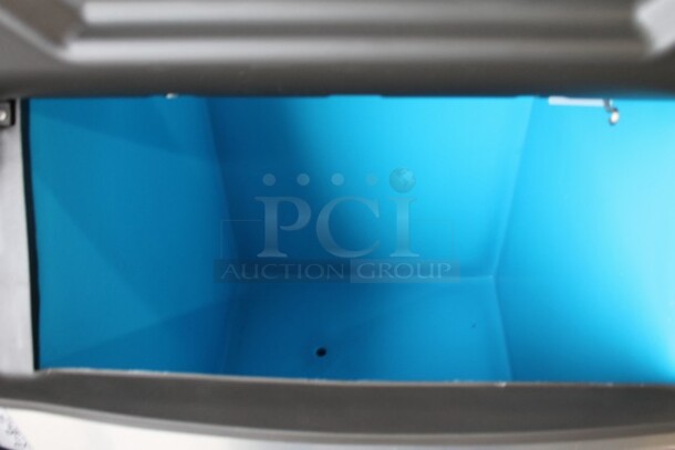 BRAND NEW SCRATCH AND DENT! Manitowoc D570 Stainless Steel Commercial Ice Bin.  - Image 3 of 8