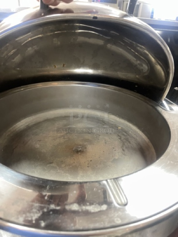 Commercial Chafing Dish Very Clean  - Image 3 of 7