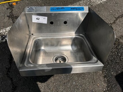 Hand Sink (No Faucet) 