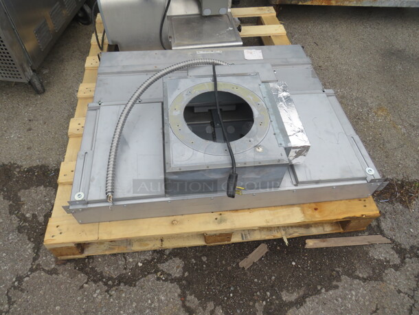 One Thermador Range Hood. 120 Volt. Model# CVS36RB. 34X30X8 - Image 1 of 1