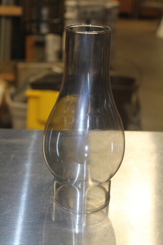 NEW IN BOX! 12 Hollowick Hurrican Lamp Globes. 12X Your Bid! 