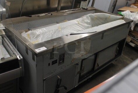 BRAND NEW SCRATCH AND DENT! Stainless Steel Commercial Ice Buffet Station. 