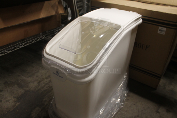BRAND NEW IN BOX! Thundergroup White Poly Ingredient Bin. - Image 3 of 5
