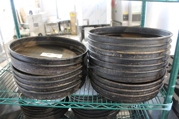 15 Metal Round Baking Pans. 15 Times Your Bid! - Image 1 of 3
