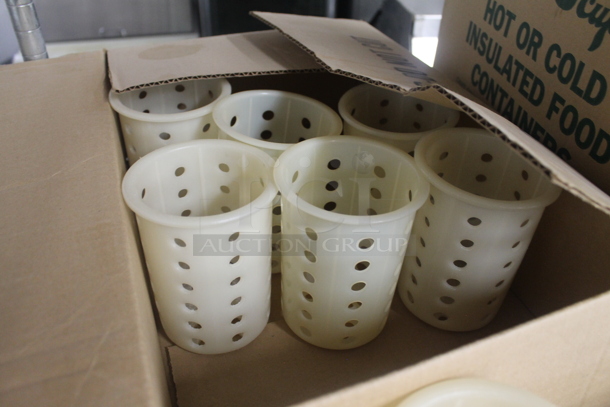 ALL ONE MONEY! Tier Lot of Various Items Including Disposable Cups and Poly Silverware Bins - Image 4 of 5