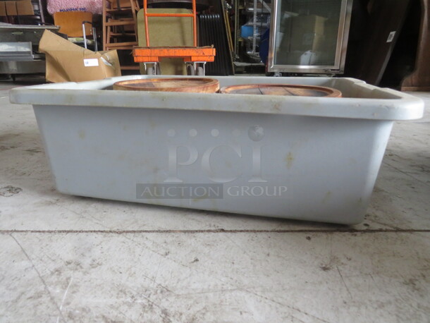 One Bussing Tub - Image 1 of 1