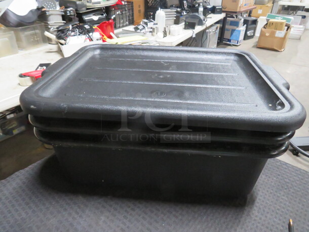 Bussing Tub With 1 Lid. 3XBID - Image 1 of 1