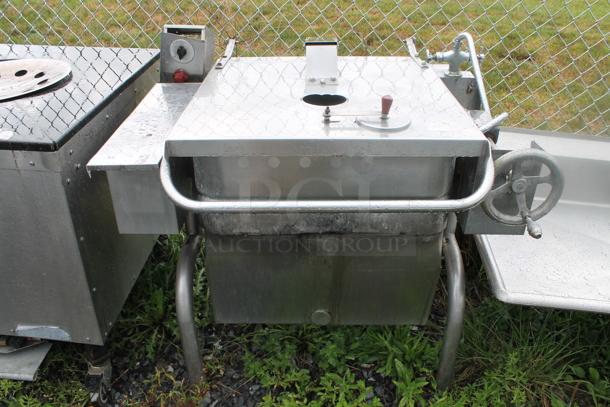Stainless Steel Commercial Braising Pan Tilt Skillet. 115 Volts, 1 Phase - Image 1 of 4
