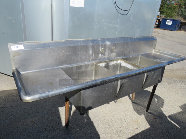 One Stainless Steel 3 Compartment Sink, R/L Drain Board And Back Splash. 3 Legs. 90X25X44