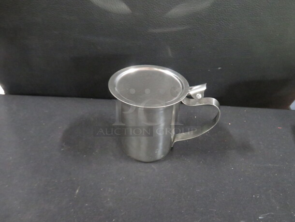 NEW 10oz Stainless Steel Hinged Lid Creamer. #SLSR210. 4XBID - Image 1 of 2
