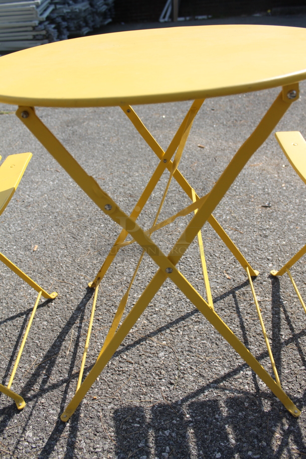 Yellow Metal Round Folding Table and 2 Yellow Metal Folding Chairs. 23.5x23.5x27.5, 16.5x14.5x32 - Image 3 of 5
