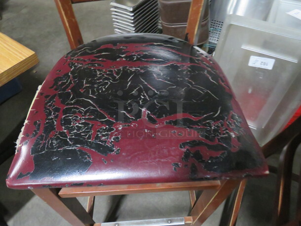 Wooden Bar Height Chair With Cushioned Seat. 2XBID - Image 2 of 2
