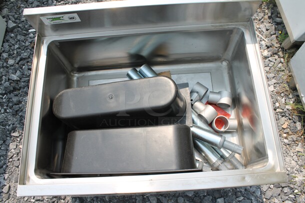 BRAND NEW SCRATCH AND DENT! Regency 600IB1824CP Commercial Stainless Steel Underbar Ice Bin With 7 Circuit Post-Mix Cold Plate, Bottle Holders And Legs. - Image 3 of 8