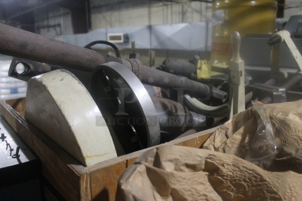 ALL ONE MONEY! PALLET LOT of Various Items Including Quikrete and Metal Items! BUYER MUST REMOVE. - Image 4 of 5