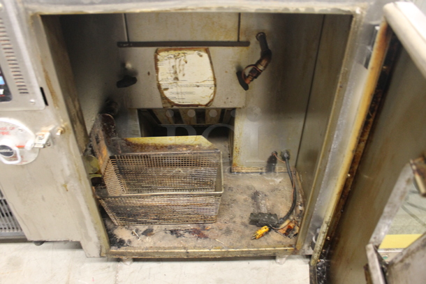 Autofry MTI-10 Commercial Stainless Steel Automated Deep Fryer With Fryer Basket. 240V, 1 Phase.  - Image 4 of 6