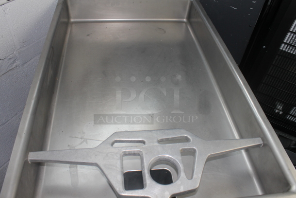 Hobart 4732 Commercial Stainless Steel Electric Countertop Meat Grinder. 200V, 3 Phase. - Image 3 of 8