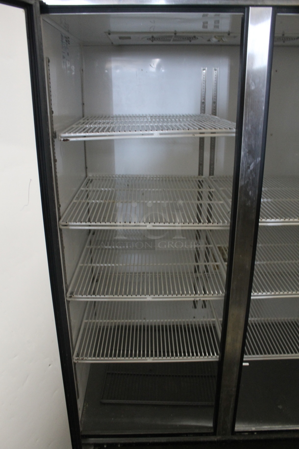 2014 True TG2R-2S Commercial Stainless Steel 2 Solid Door Reach-In Cooler With Polycoated Shelves. 115V, 1 Phase. Tested and Working! - Image 4 of 6